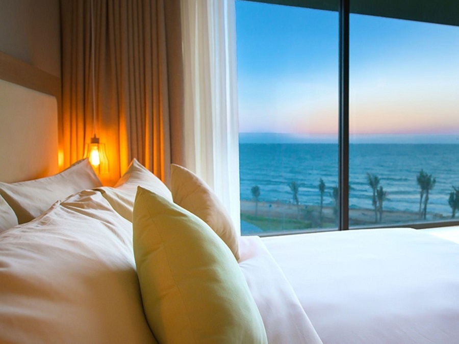 View nhìn ra biển từ FLC Luxury Sầm Sơn Resort